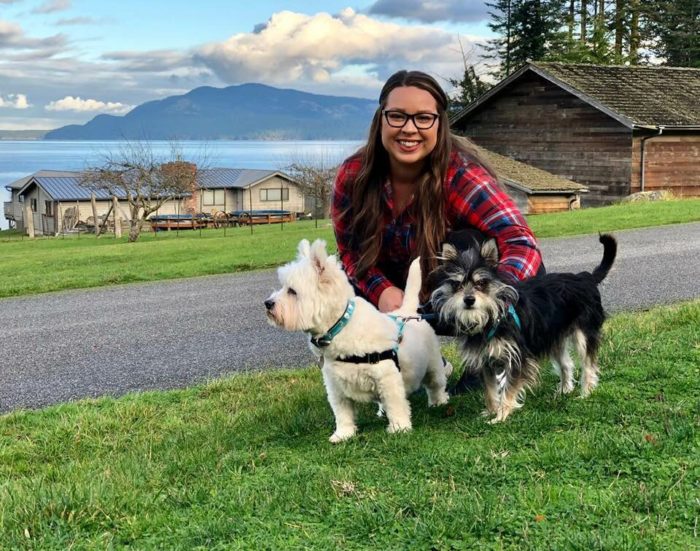 The Pet Oasis What It’s Like to Manage a Pet Store